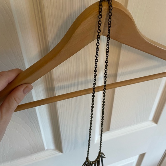 SOLD Bundle of assorted accent statement necklaces - Picture 4 of 16